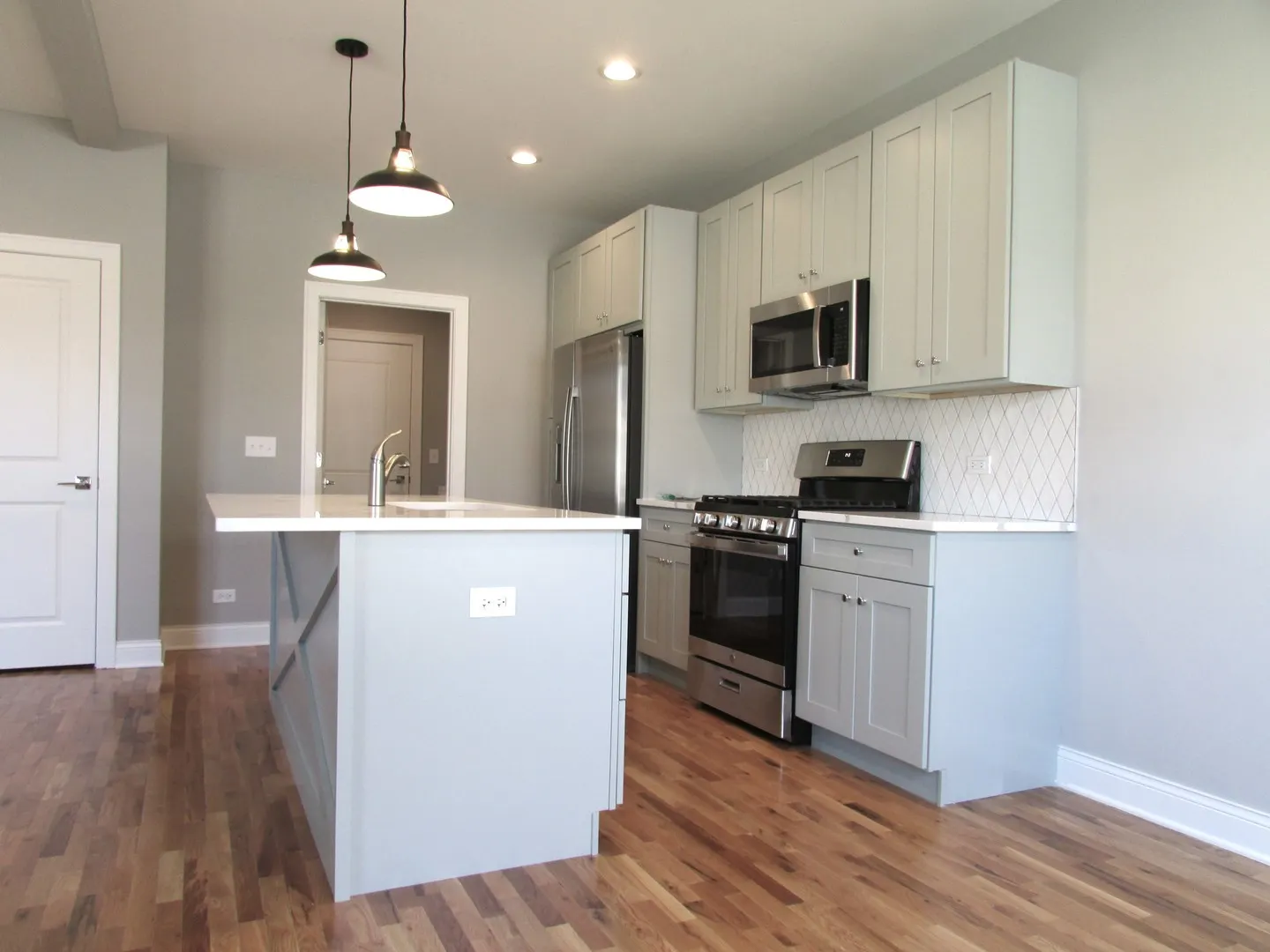 964 PARTRIDGE Circle IL