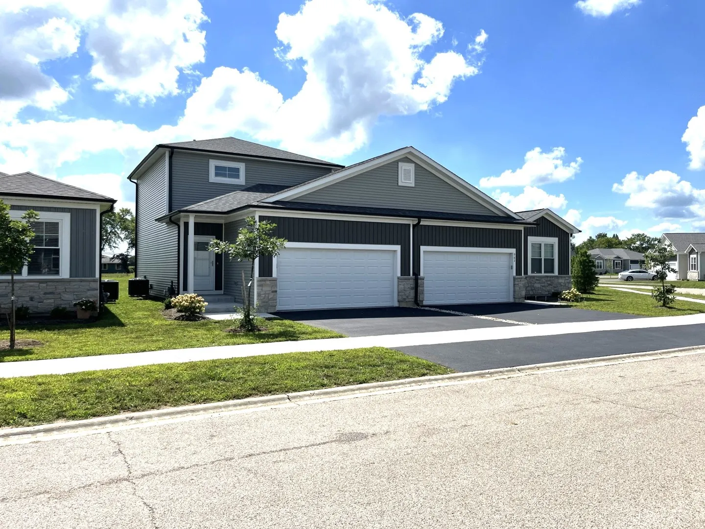 964 PARTRIDGE Circle IL