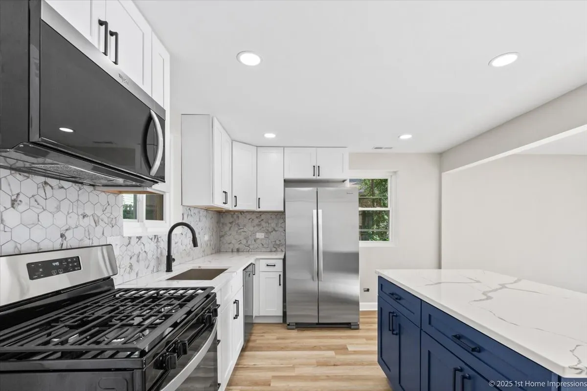 326 Nassau Street IL