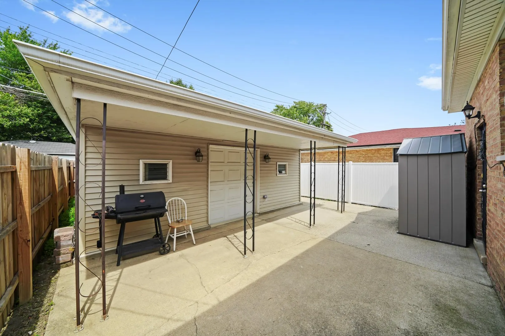 2940 W 83rd Street IL