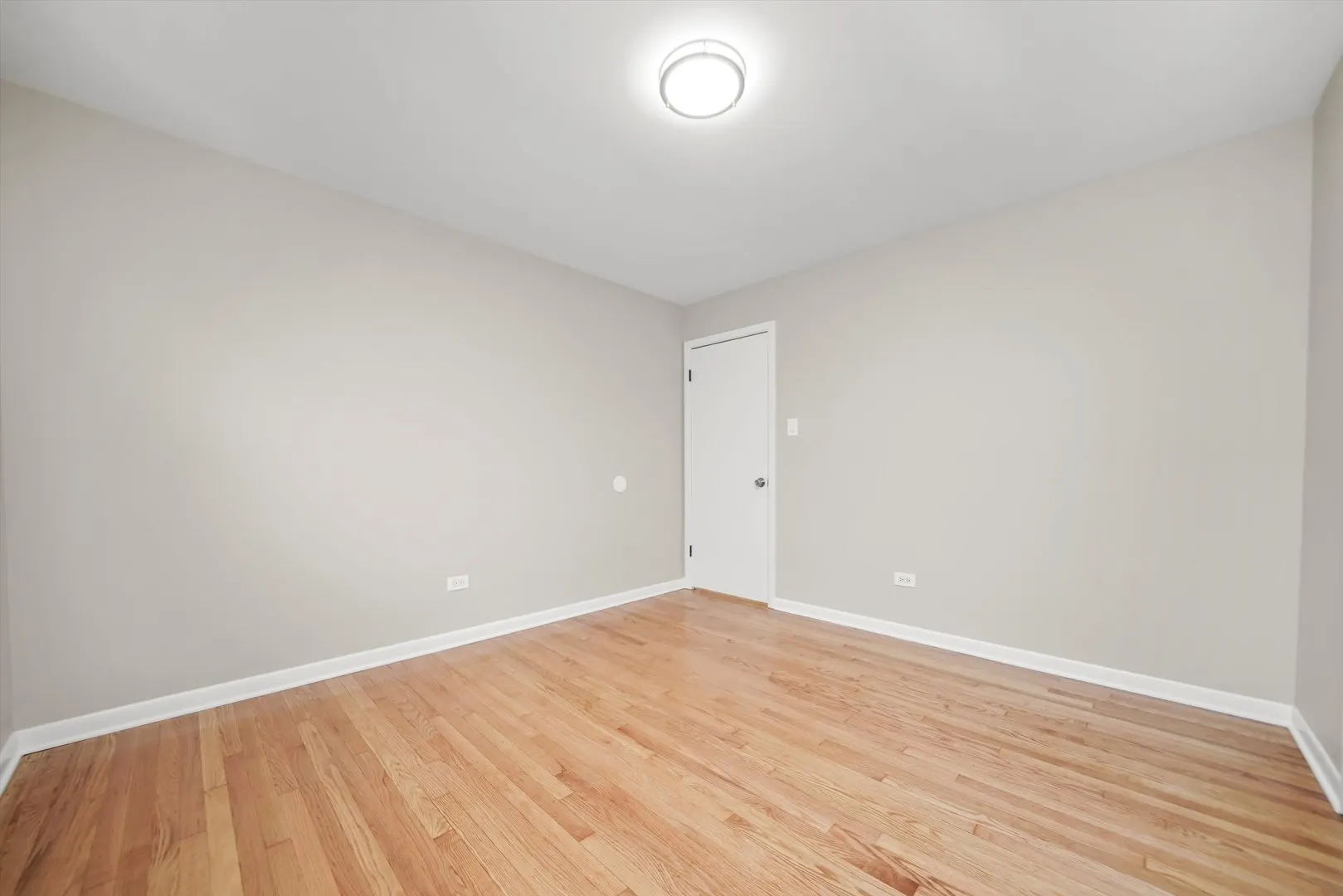2940 W 83rd Street IL