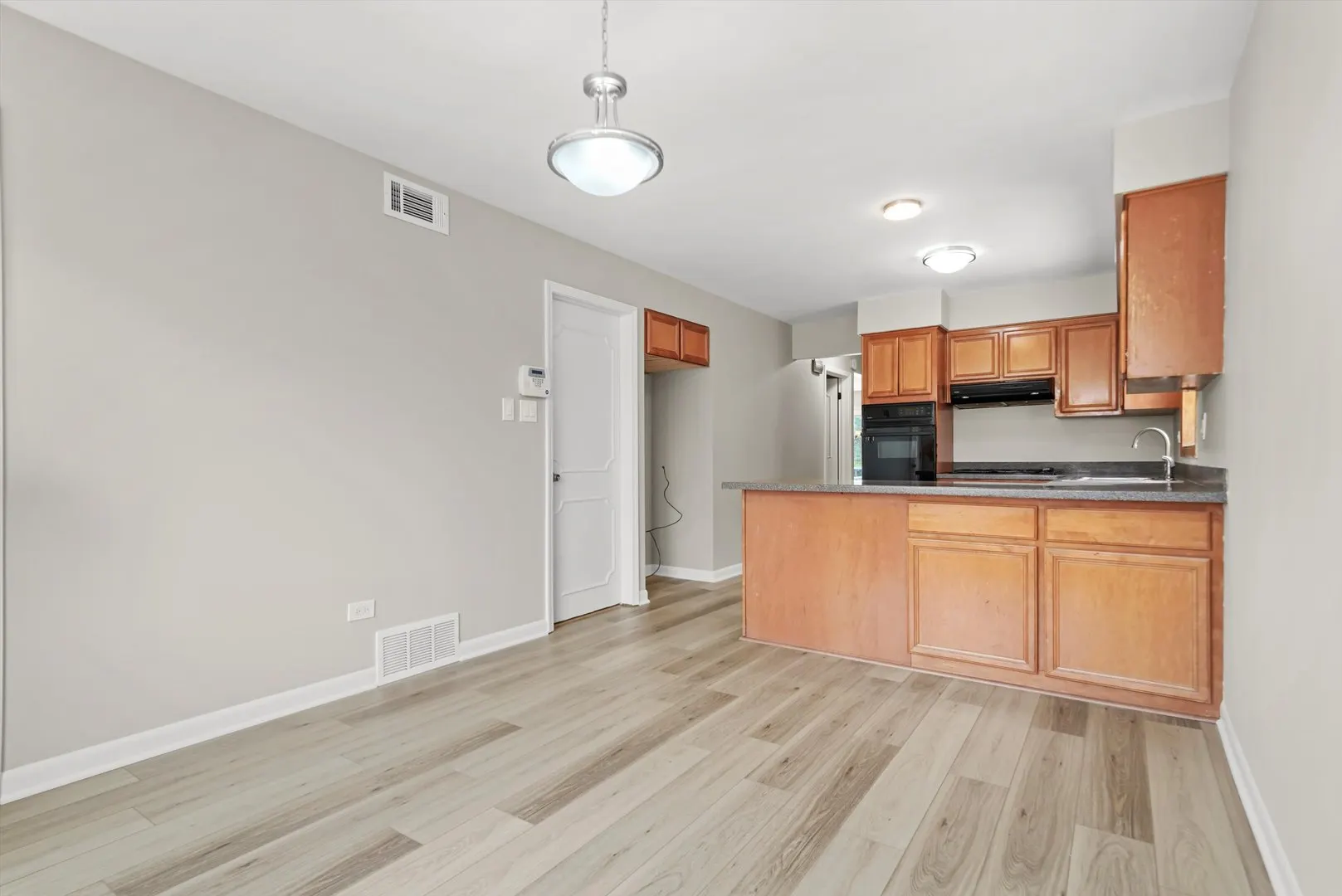 2940 W 83rd Street IL