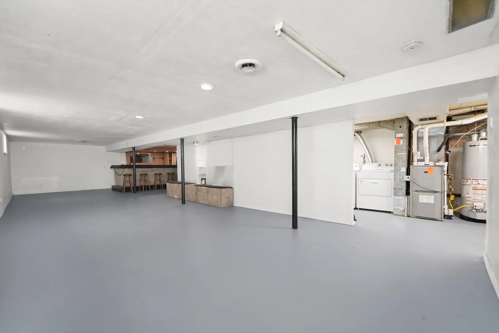2940 W 83rd Street IL