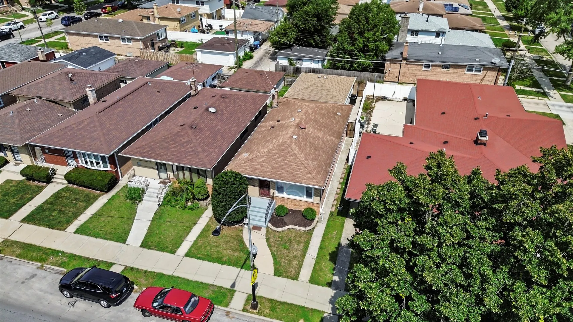 2940 W 83rd Street IL