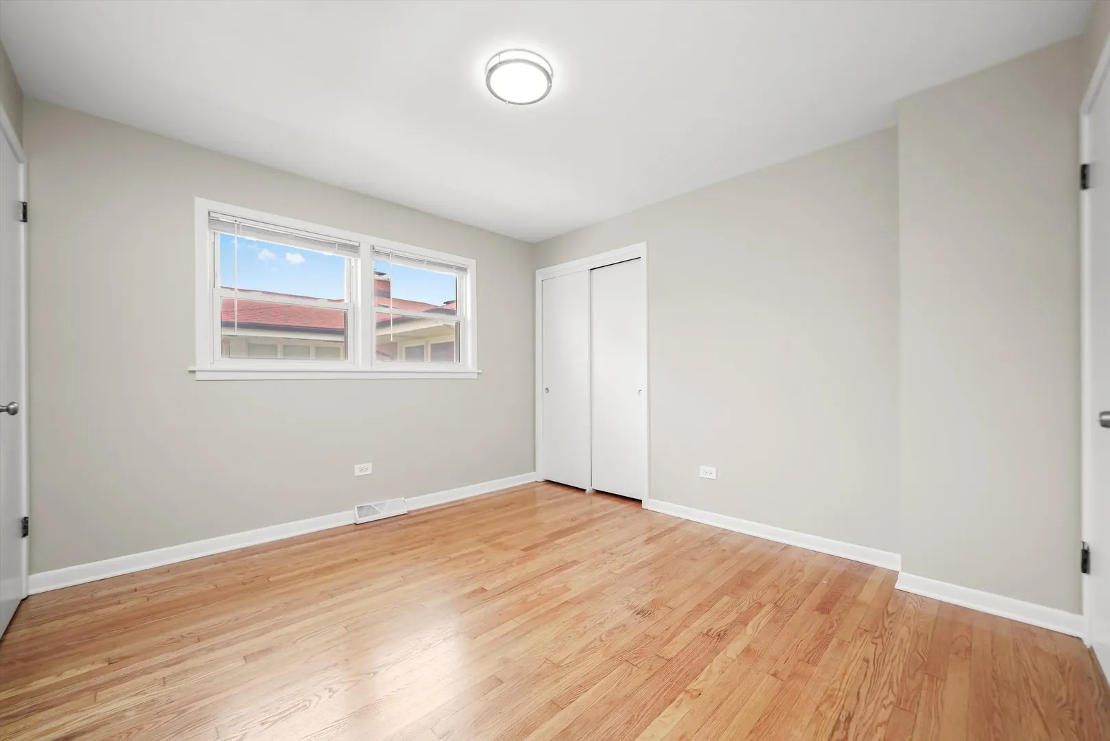 2940 W 83rd Street IL