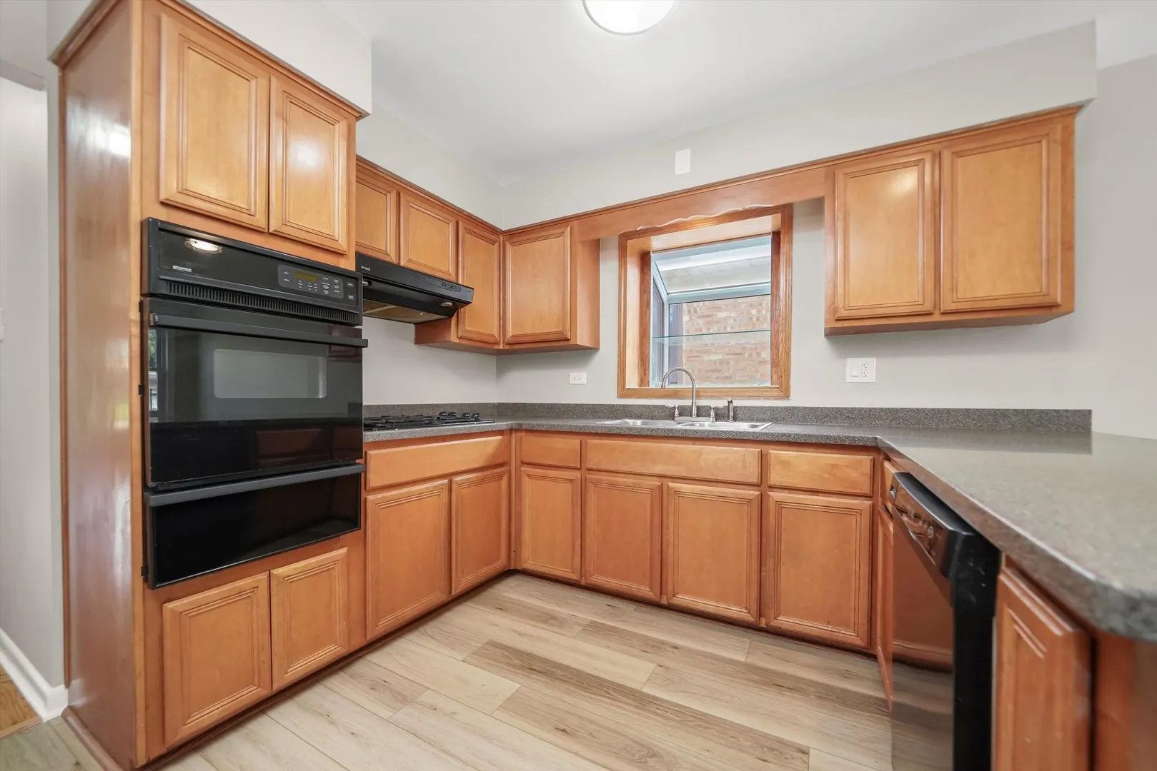 2940 W 83rd Street IL