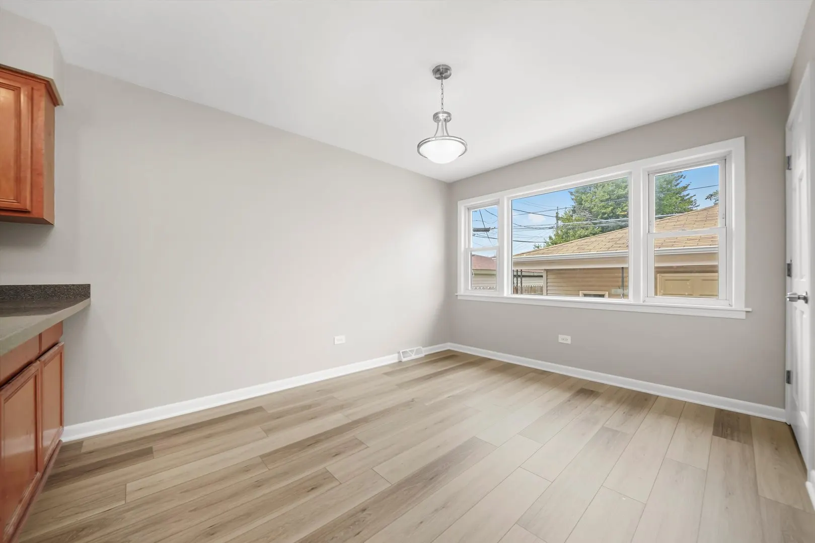 2940 W 83rd Street IL