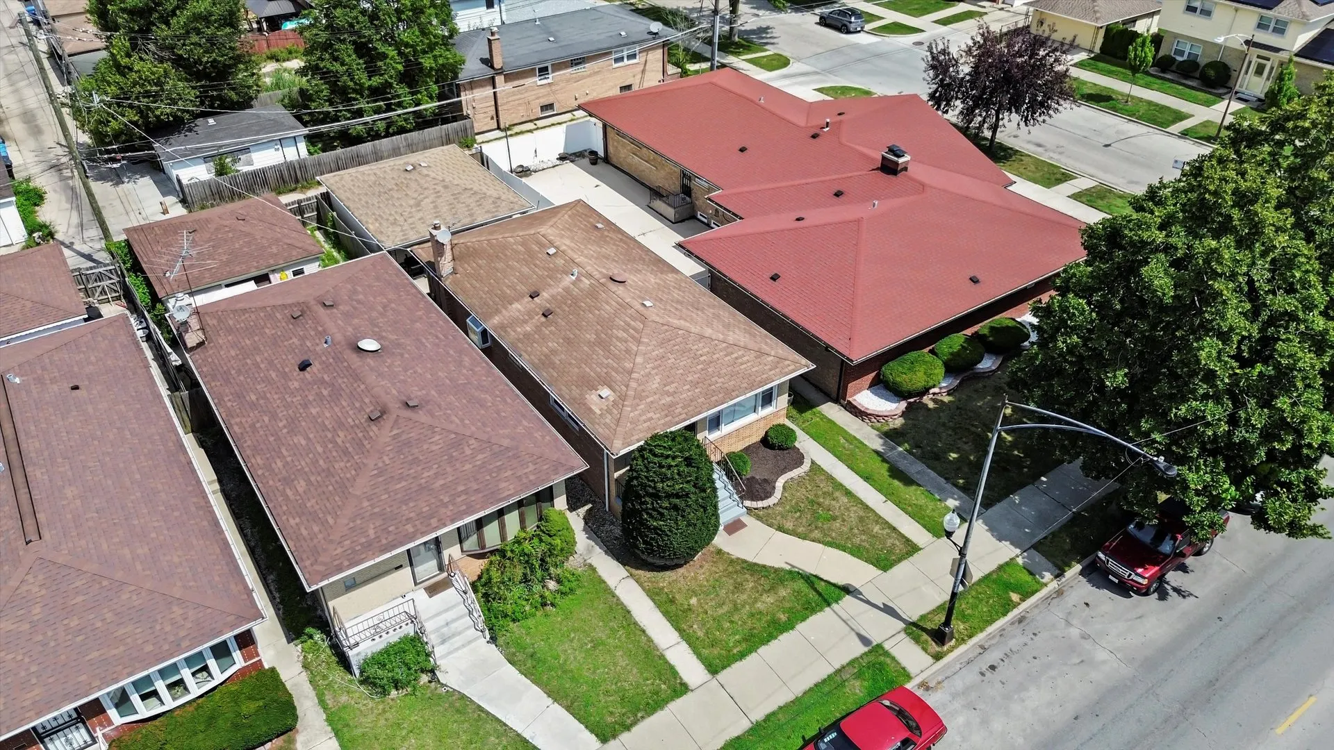 2940 W 83rd Street IL