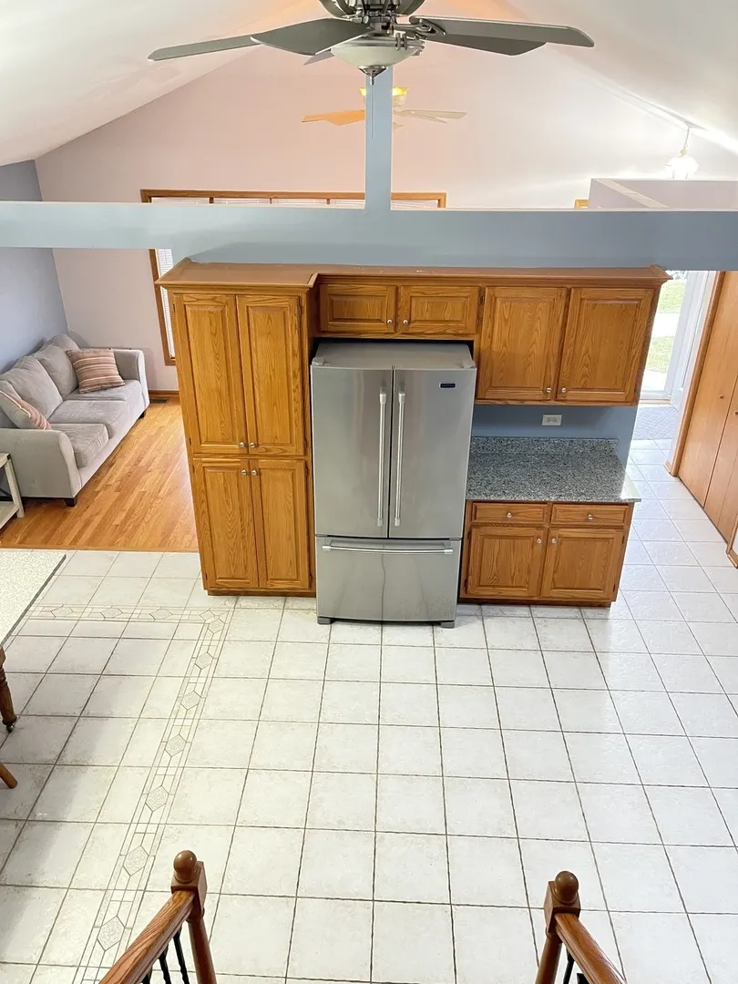 7051 W 64th Place IL