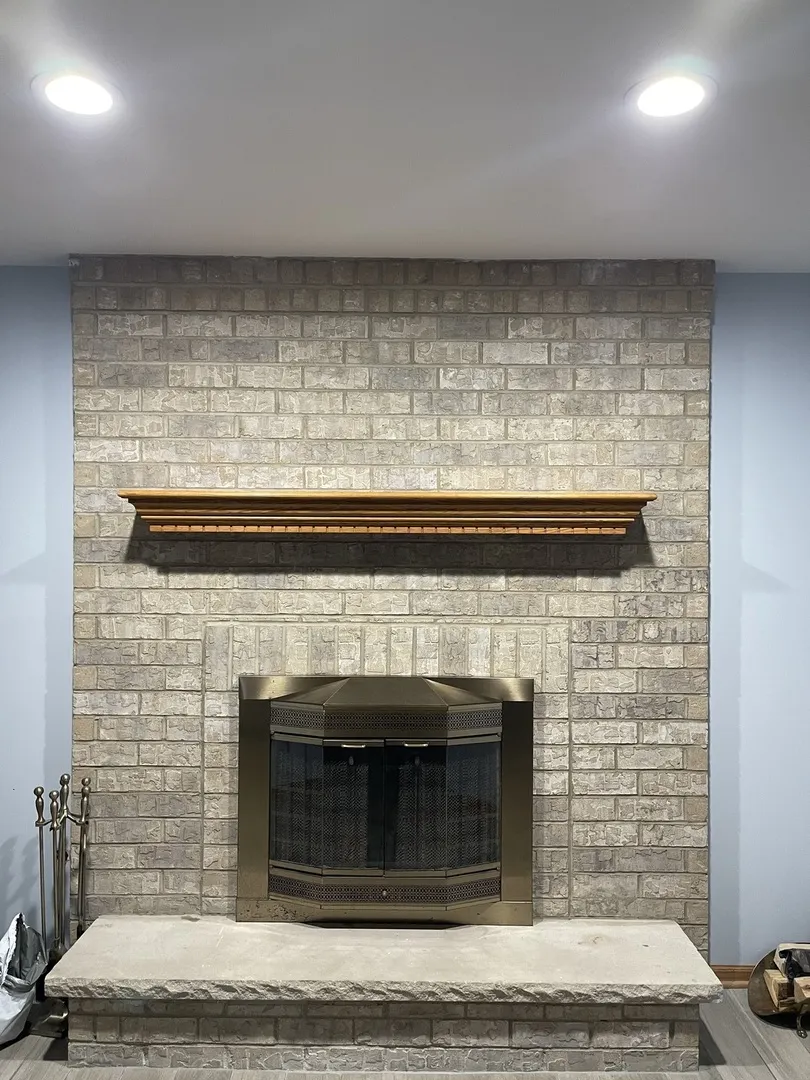7051 W 64th Place IL