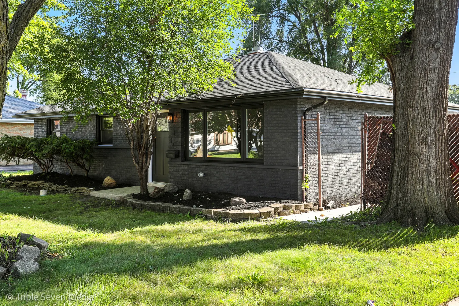 8053 Newland Avenue IL