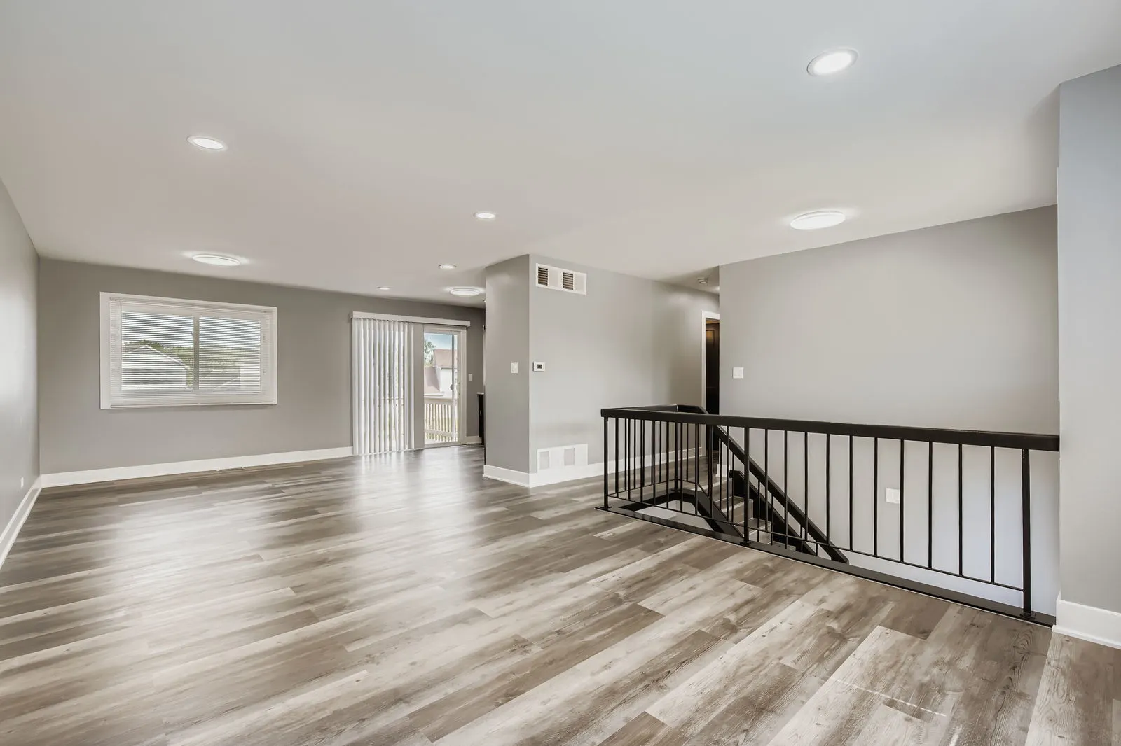 5611 Allemong Drive IL
