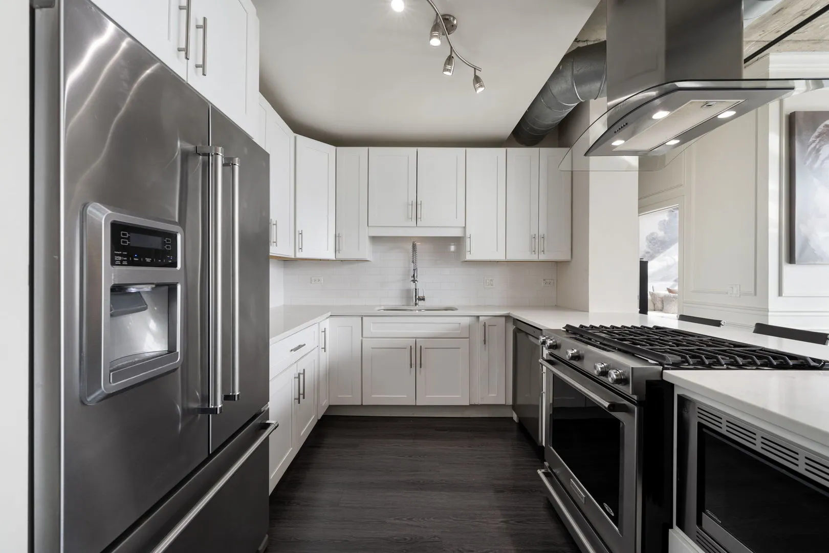 50 E 16th Street 1405 IL