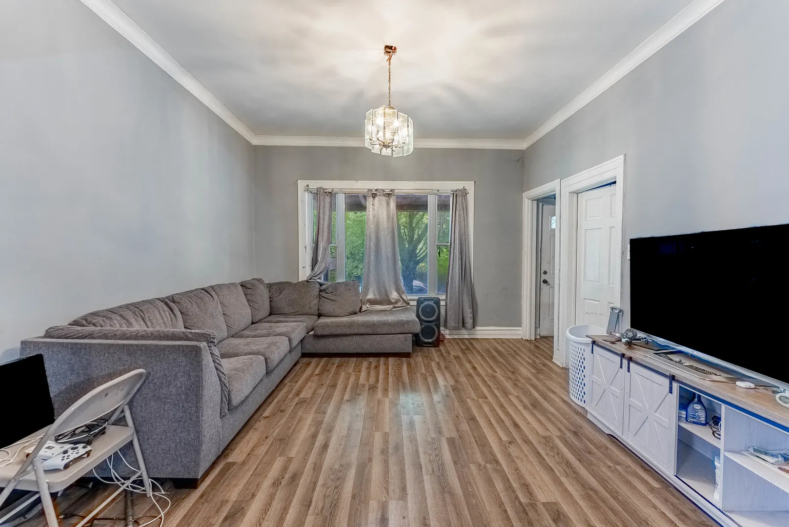 244 W 117th Street IL