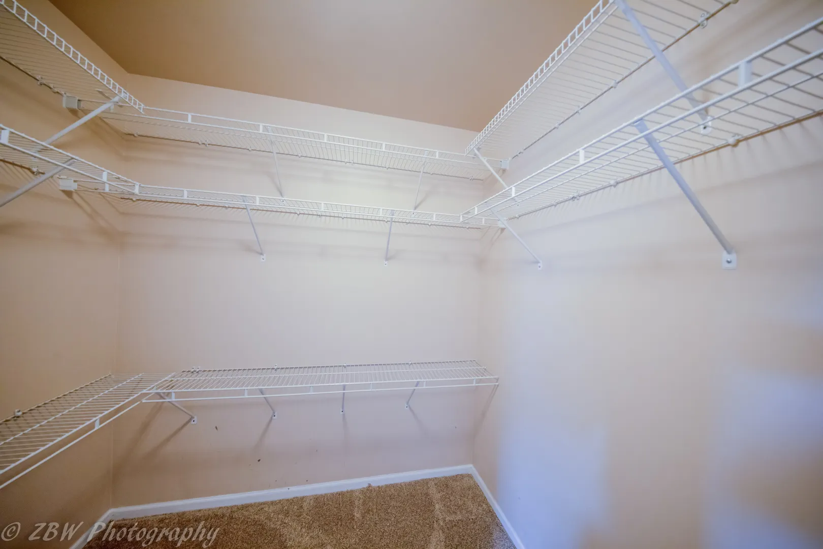 2400 Sunrise Court 2400 IL