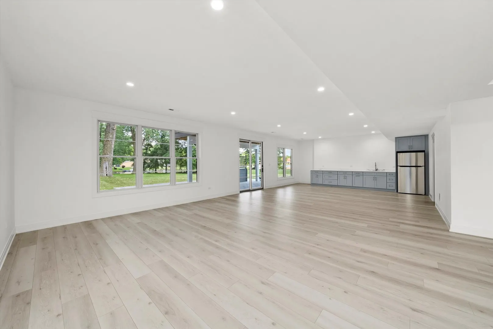 15W670 83rd Street IL