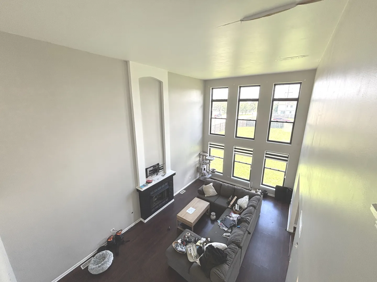 1830 Field Court IL