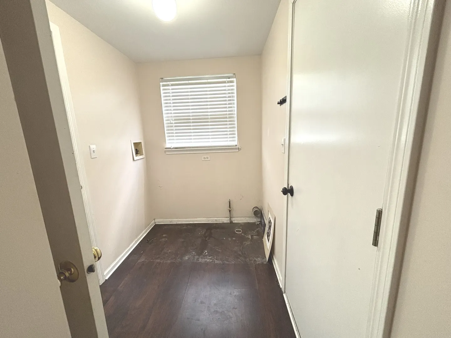 1830 Field Court IL