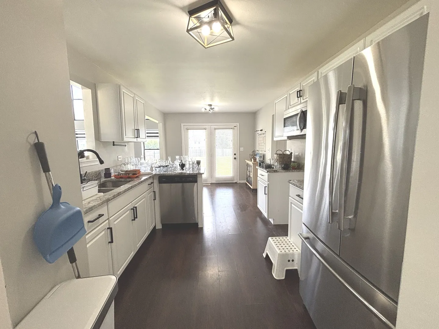 1830 Field Court IL