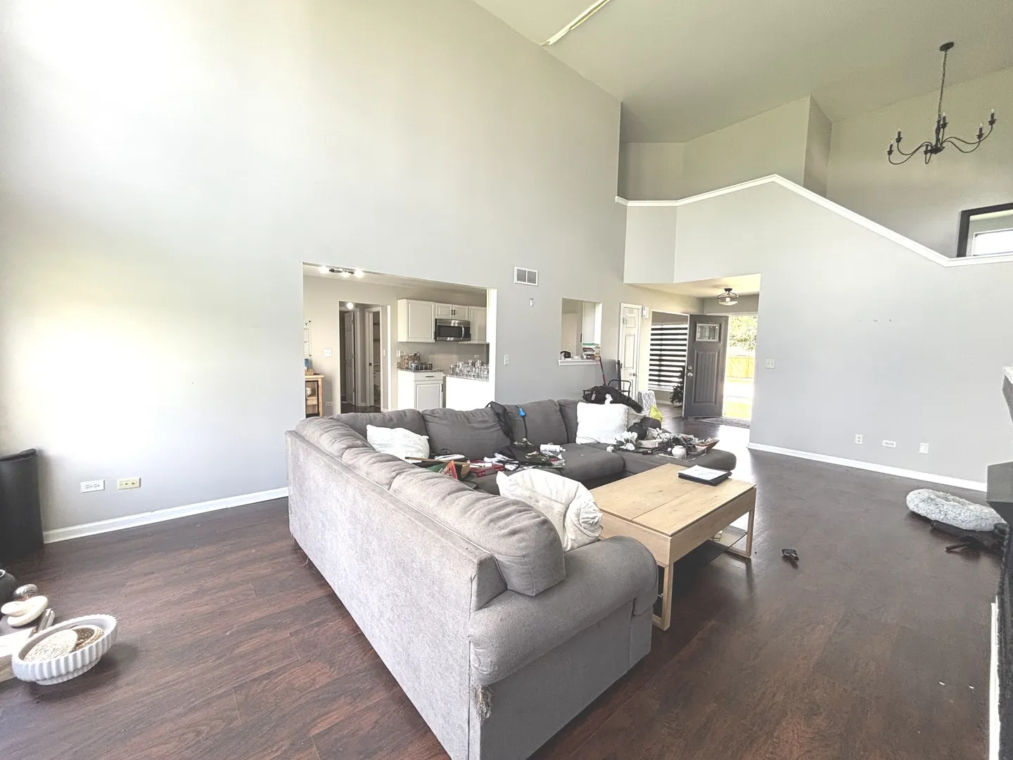 1830 Field Court IL