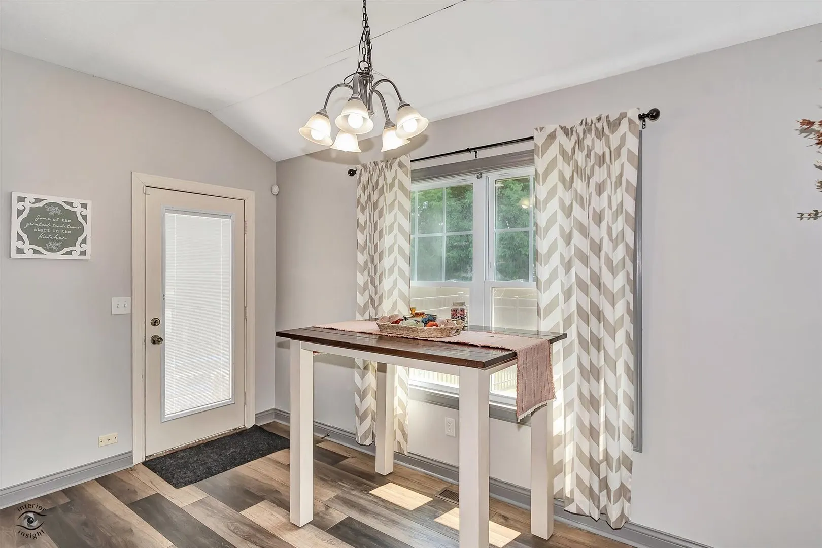 1425 Timber Ridge Court IL