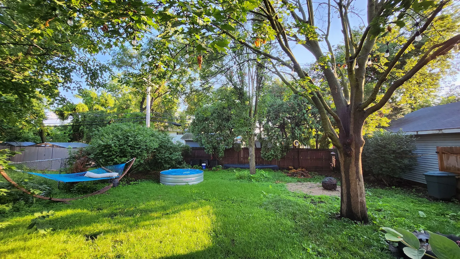 2209 Greengold Street IL
