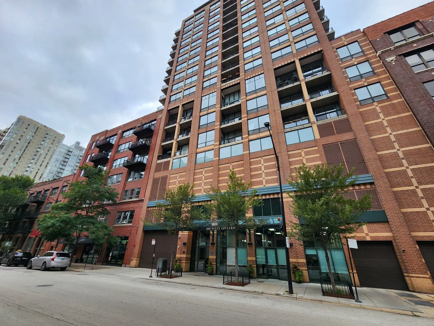 400 W Ontario Street 1108 IL