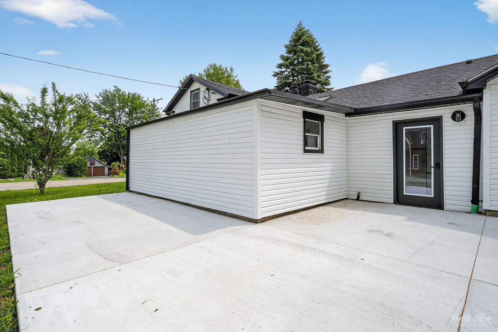 4405 Greenwood Road IL