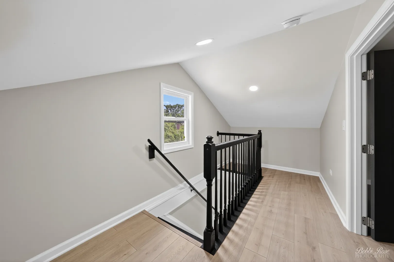 4405 Greenwood Road IL