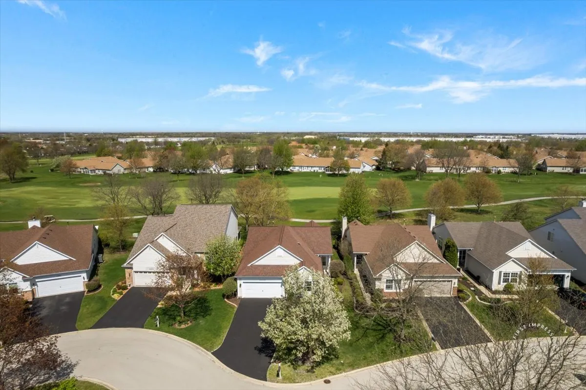 21600 W Larch Drive IL