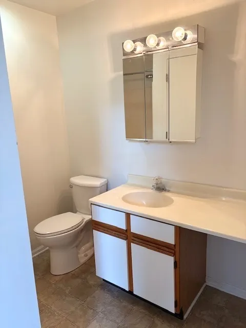 511 Leah Lane 3C IL