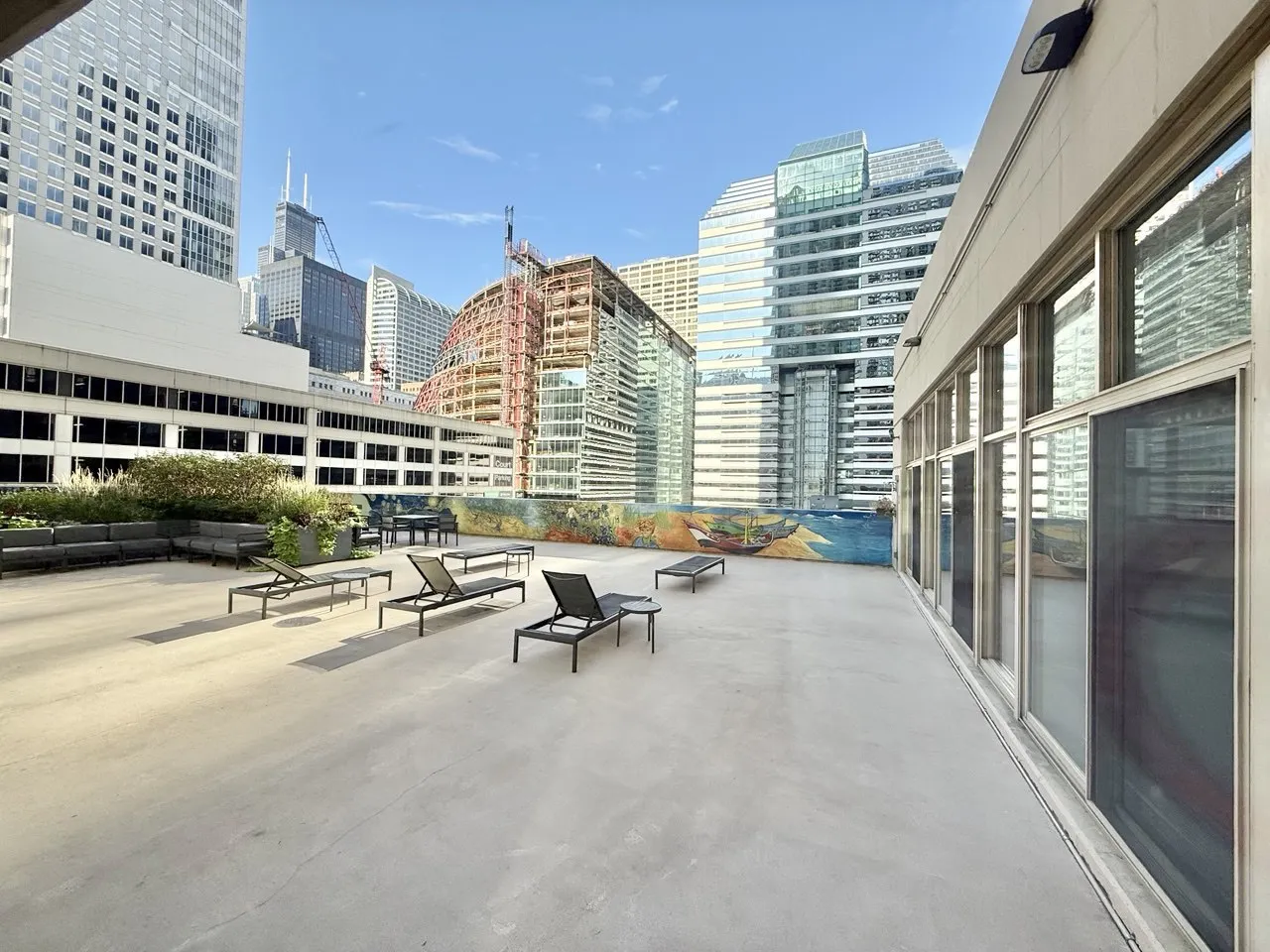 200 N Dearborn Street 2208 IL