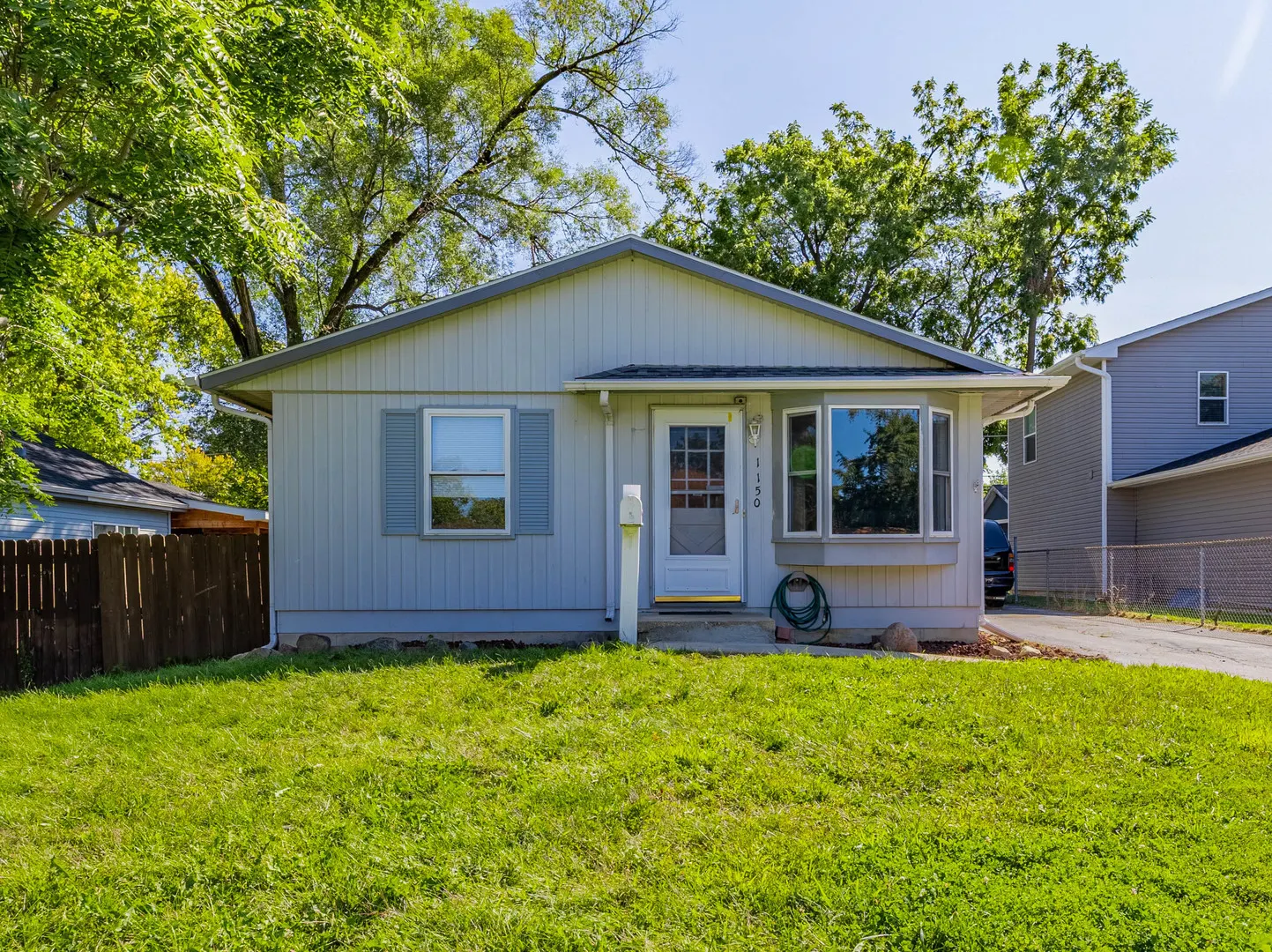 1150 Gates Street IL