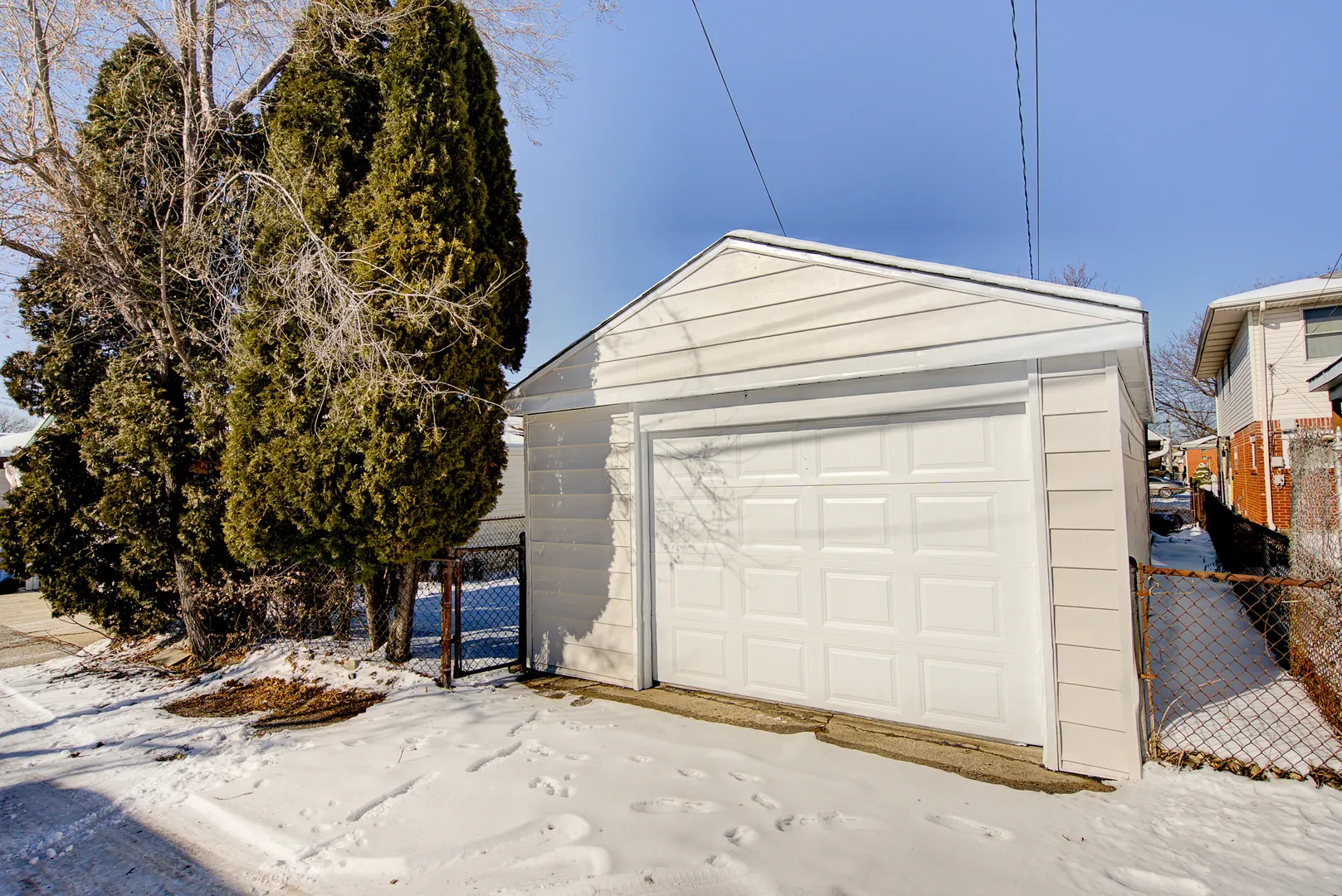 7519 W Argyle Street IL