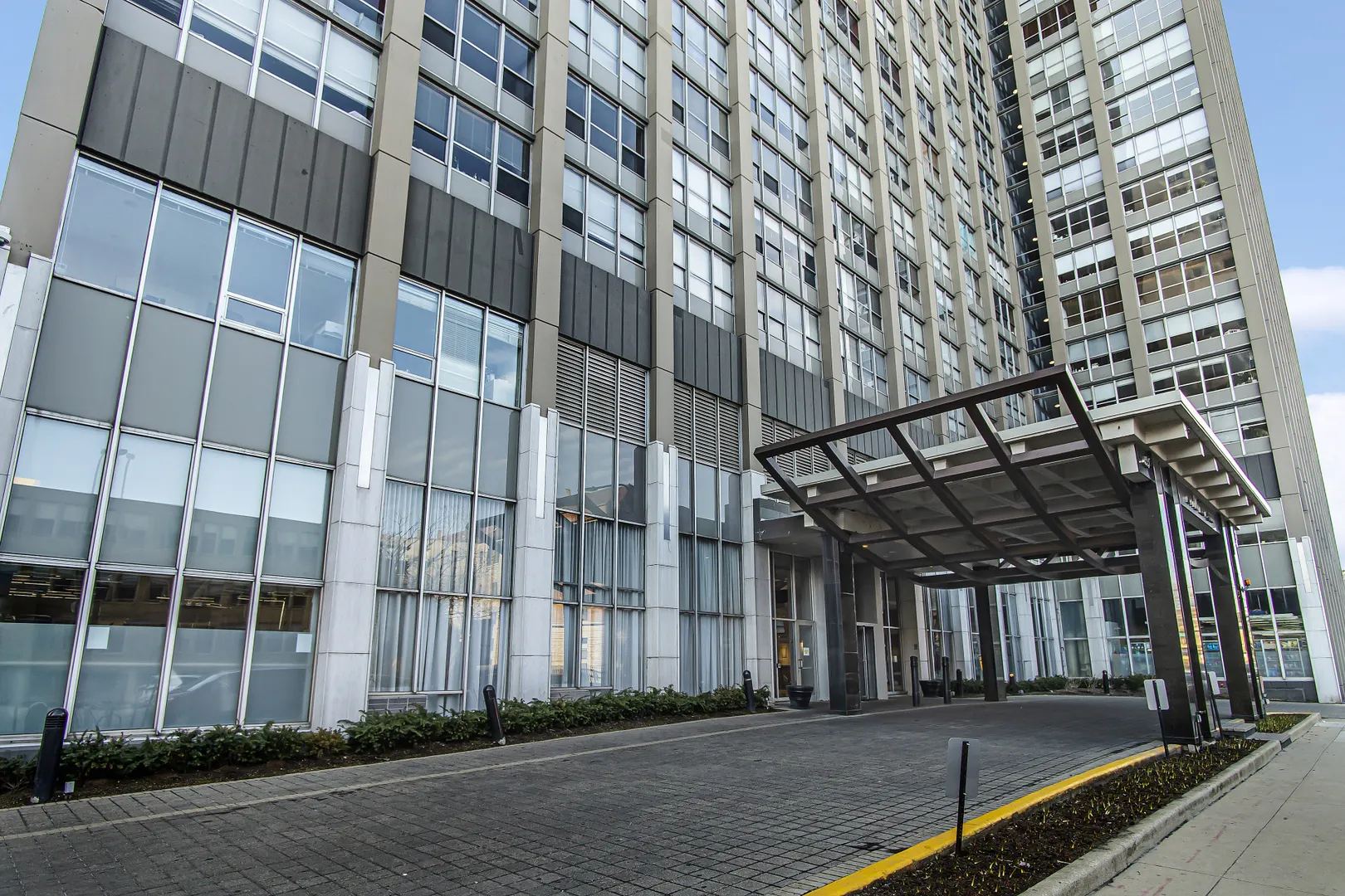 655 W Irving Park Road 2112 IL