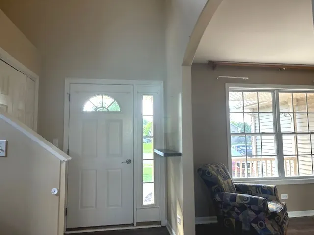 675 Hunters Path IL
