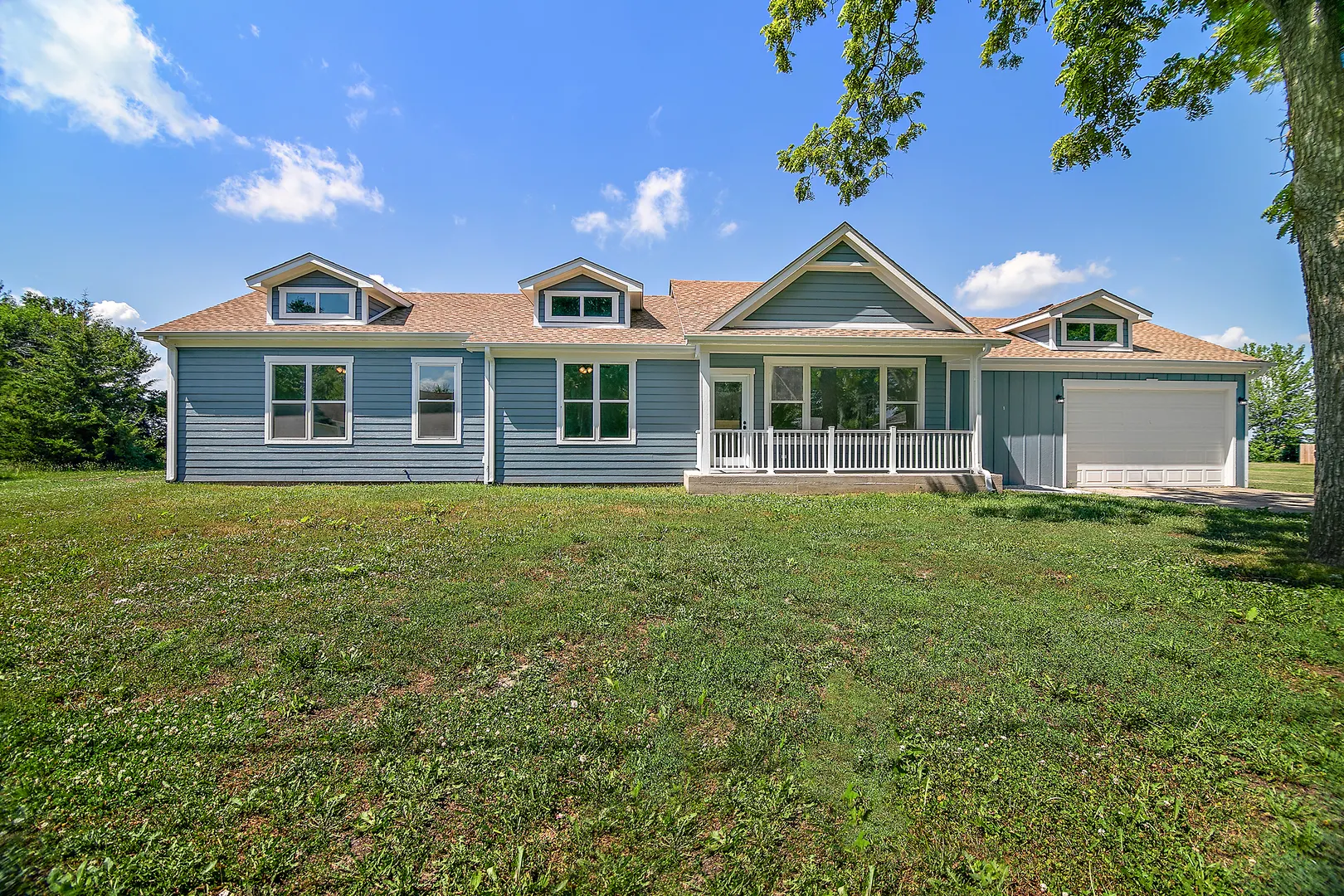 121 Pine Street IL