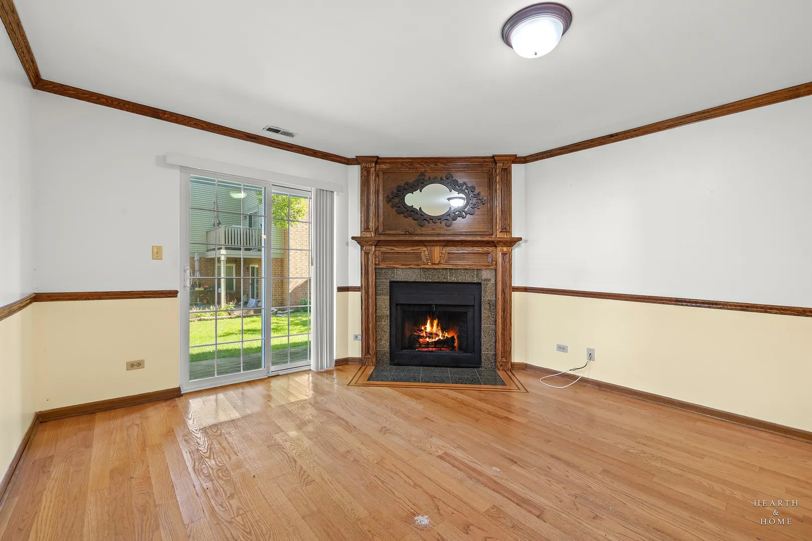 100 white oak Court 3 IL