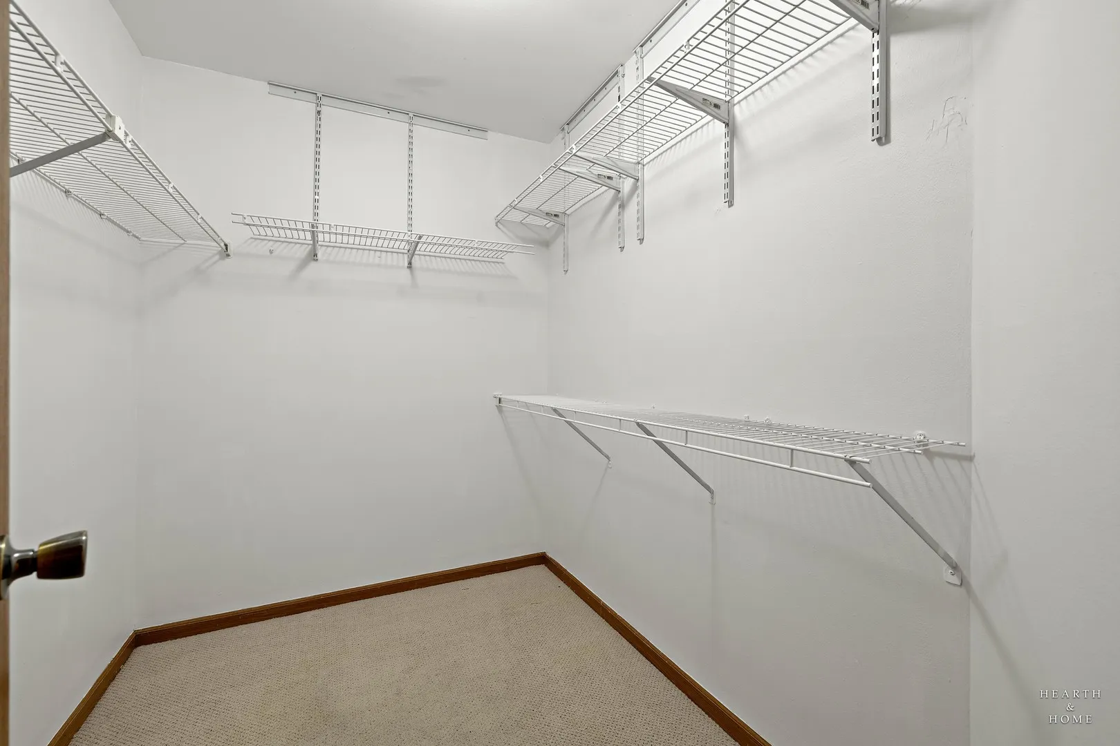 100 white oak Court 3 IL