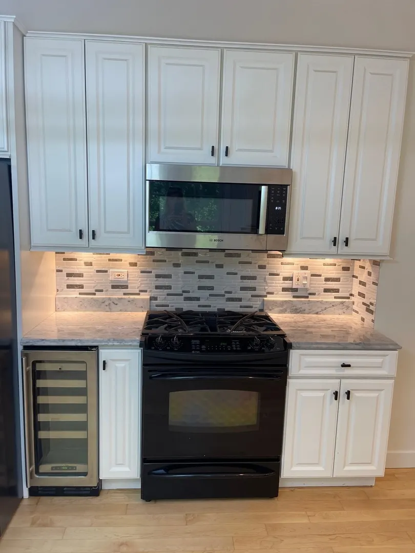 1338 Trinity Place IL