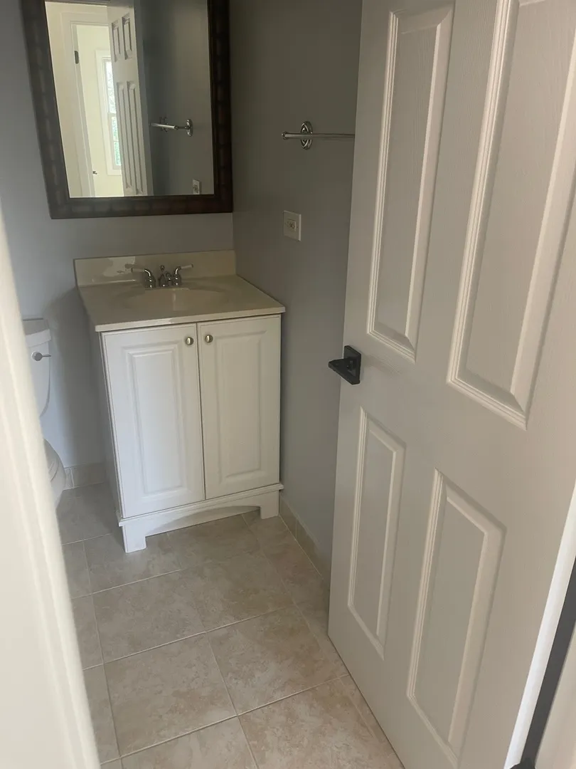1338 Trinity Place IL