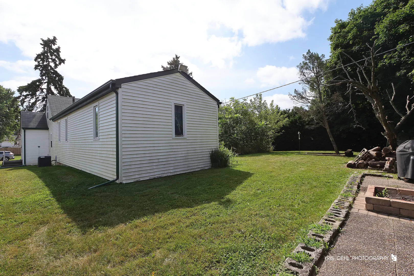 1318 Leslie Avenue IL