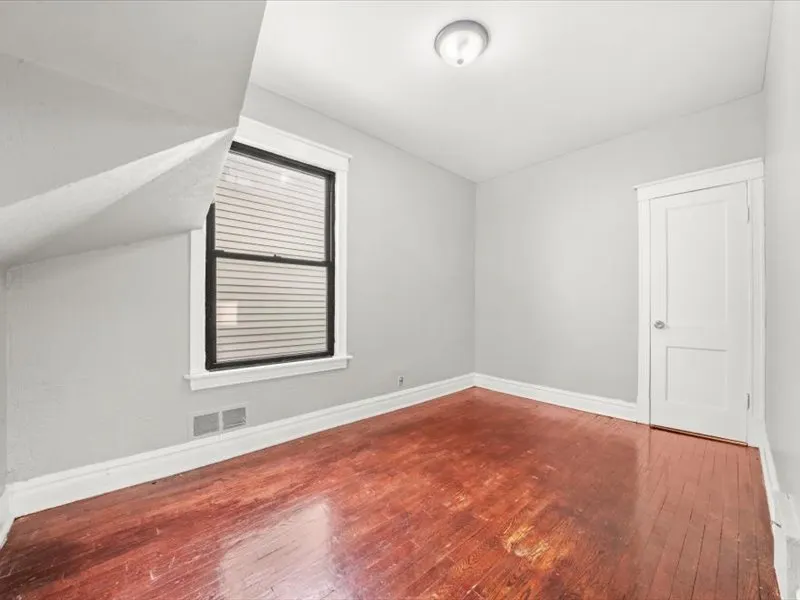 3219 W 64th Street IL