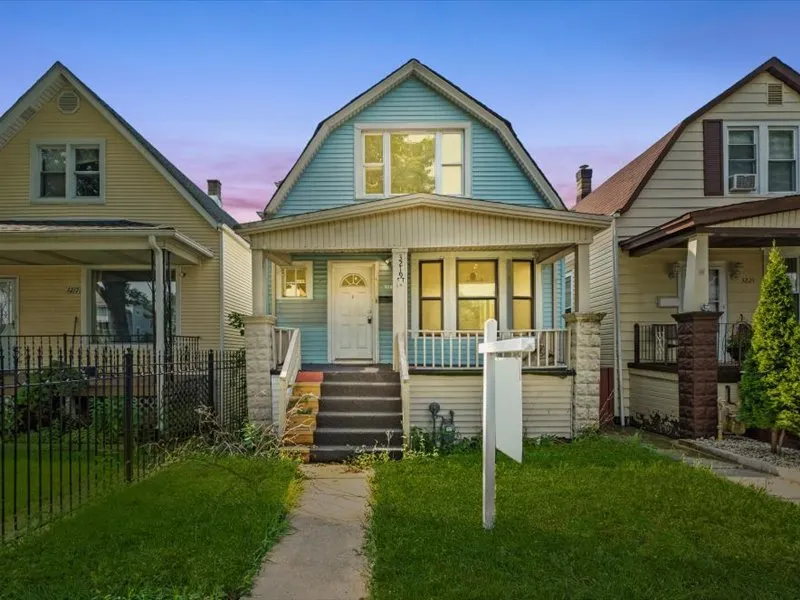 3219 W 64th Street IL