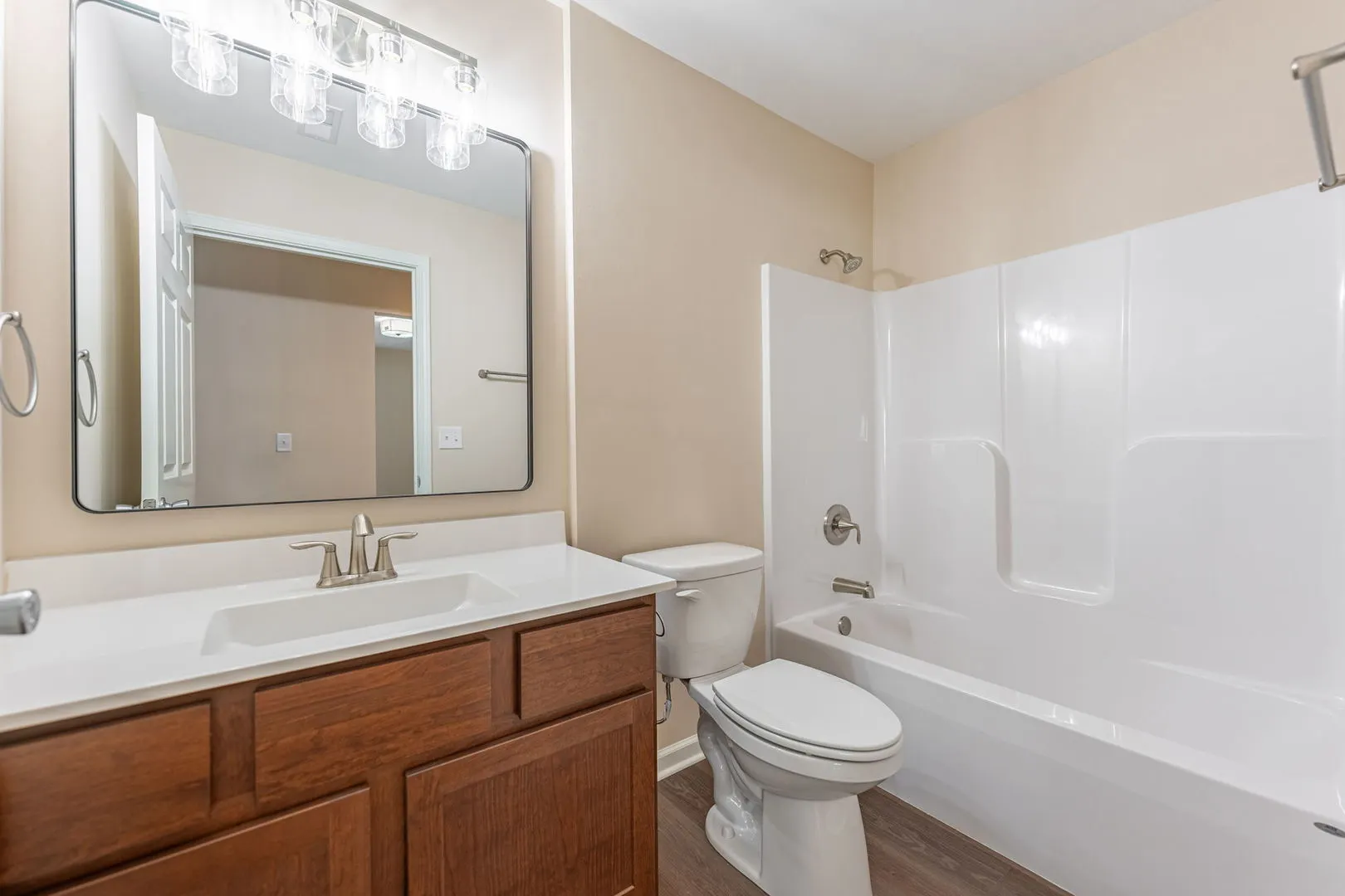 880 Fuller Lane IL