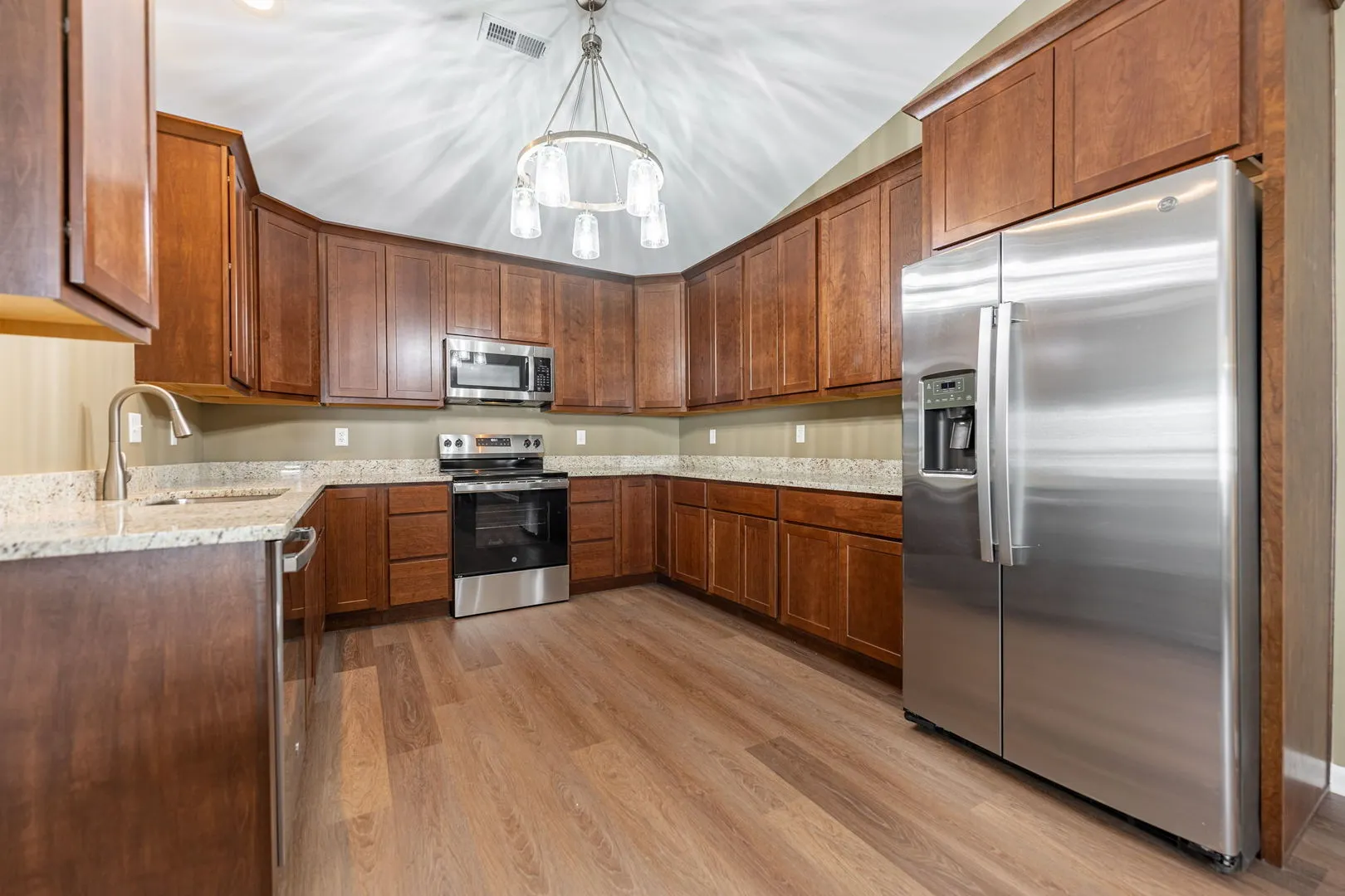 880 Fuller Lane IL