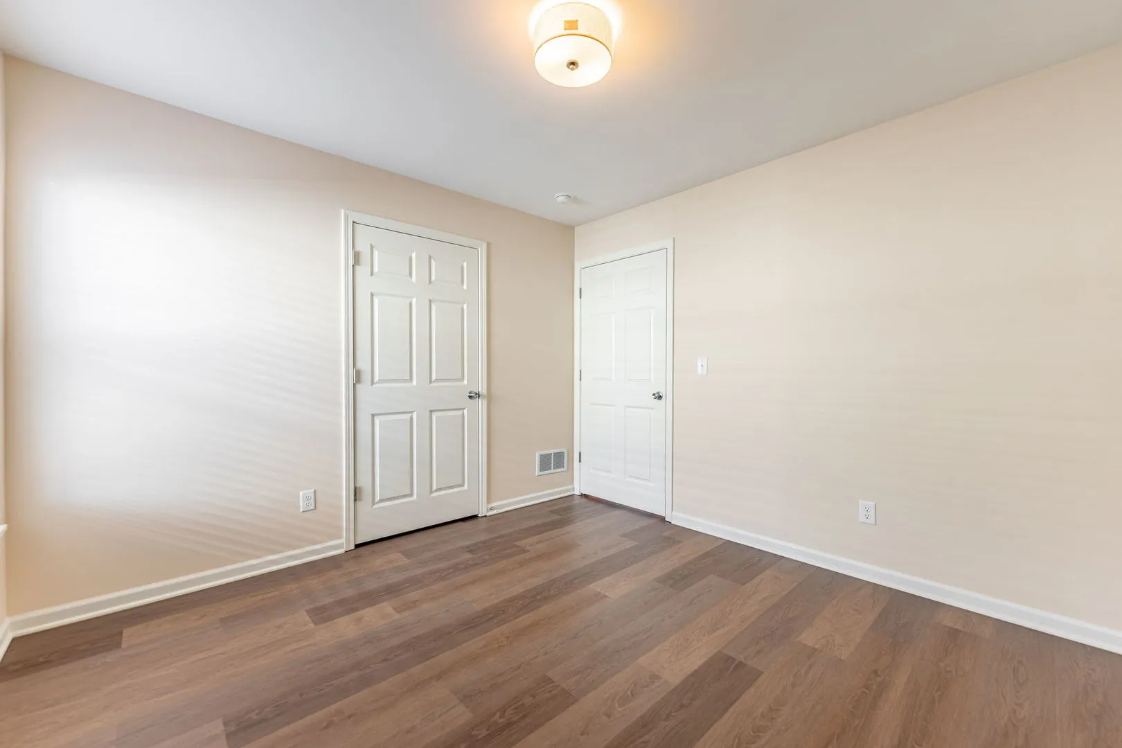 880 Fuller Lane IL