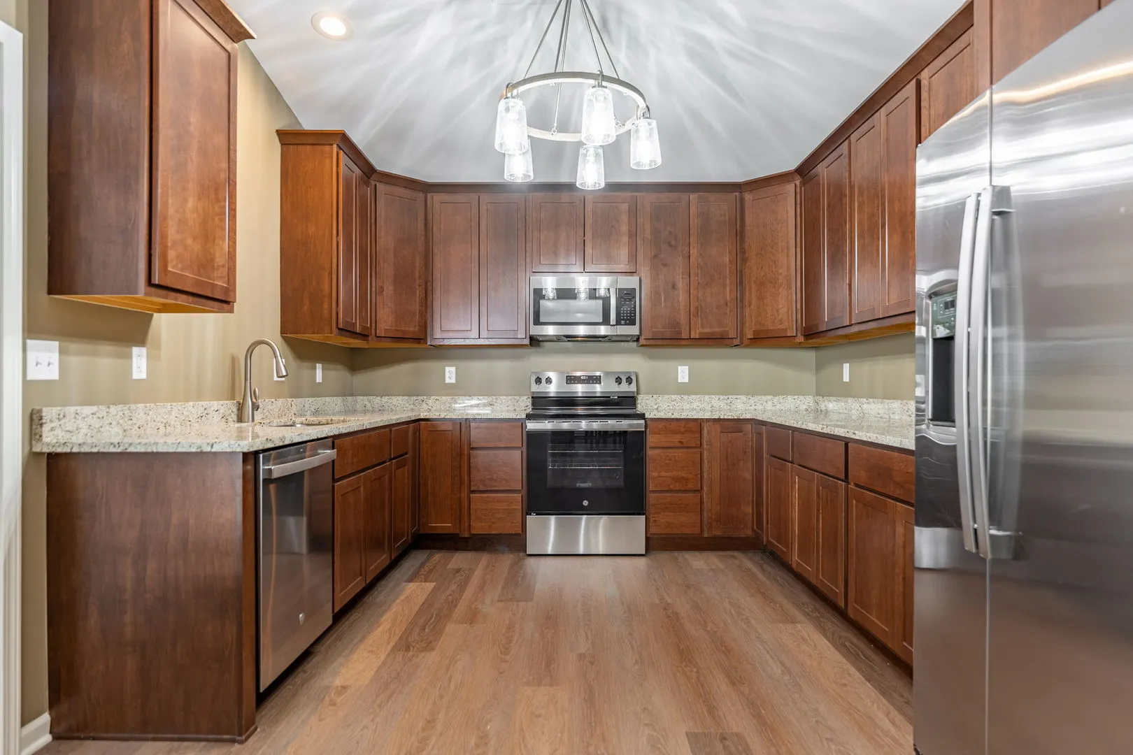 880 Fuller Lane IL