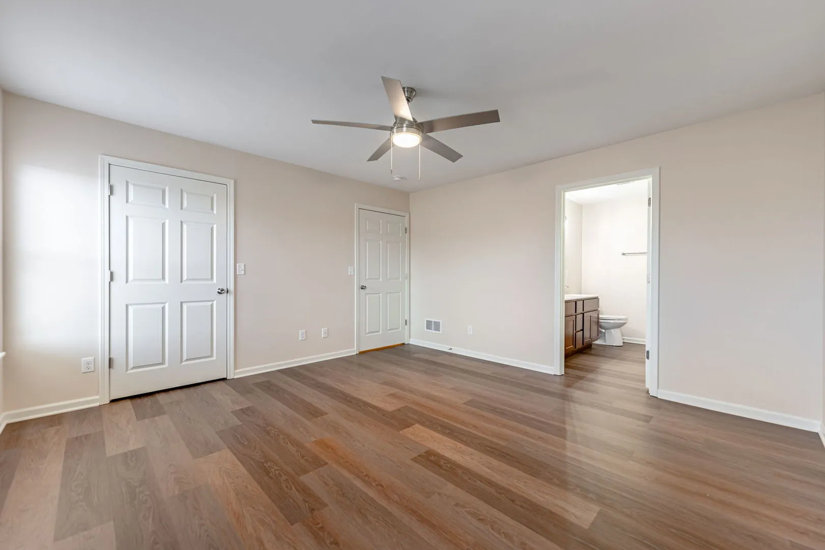 880 Fuller Lane IL