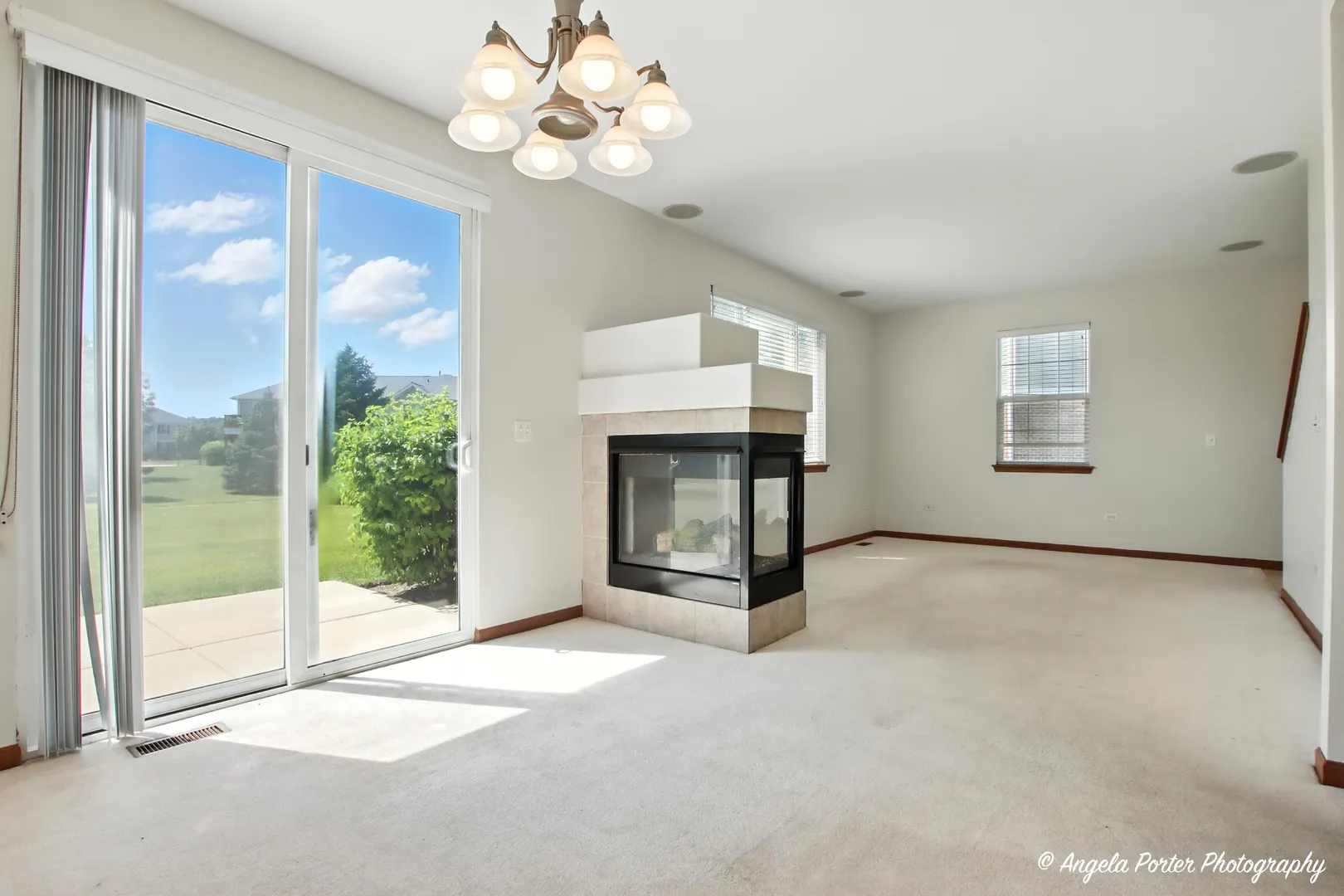 509 Legend Lane IL